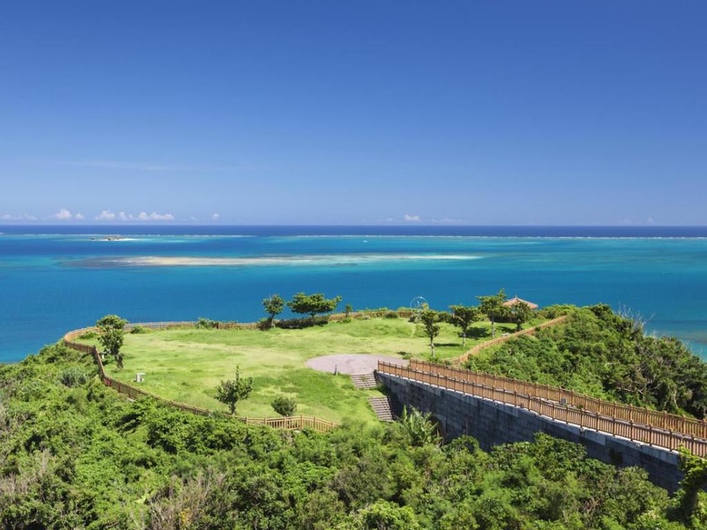 Southern Okinawa Castle ruins & Kokusai Doori with Private Car and Driver 1